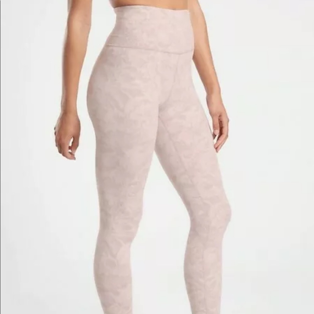 ATHLETA Elation Textured Tight size XL